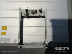 Schmitz Cargobull Curtainsider Coil 