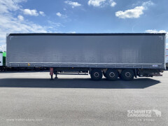 Schmitz Cargobull Semitrailer Curtainsider Standard Hayon 