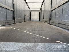 Schmitz Cargobull Semitrailer Curtainsider Standard Hayon 