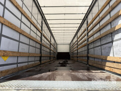 Schmitz Cargobull Curtainsider Standard 