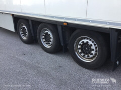 Schmitz Cargobull Reefer Meat hanging system 