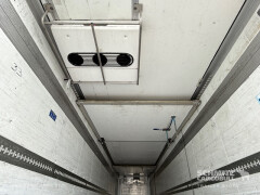 Schmitz Cargobull Oplegger Vries Multitemp Taillift 
