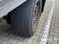 Schmitz Cargobull Oplegger Vries Multitemp Taillift 