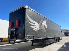 Schmitz Cargobull Curtainsider Varios 