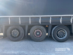 Schmitz Cargobull Curtainsider Varios 