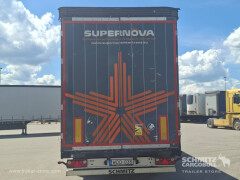 Schmitz Cargobull Curtainsider Mega 