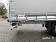 Schmitz Cargobull Curtainsider Mega Getränke 