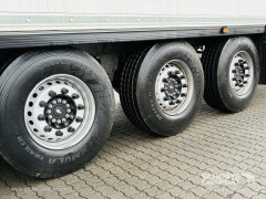 Schmitz Cargobull Tiefkühler Standard Doppelstock Trennwand 