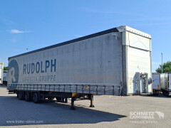 Schmitz Cargobull Curtainsider Coil Getränke 