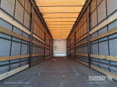 Schmitz Cargobull Curtainsider Coil Getränke 