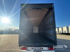 Schmitz Cargobull Curtainsider Mega 