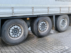 Schmitz Cargobull Curtainsider Coil 