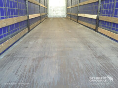 Schmitz Cargobull Semitrailer Curtainsider Mega 