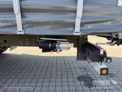 Schmitz Cargobull Curtainsider Mega Getränke 