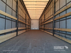 Schmitz Cargobull Curtainsider Mega Getränke 
