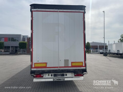 Schmitz Cargobull Curtainsider Mega Getränke 