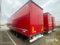 Schmitz Cargobull Curtainsider Mega 