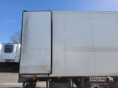 Schmitz Cargobull Tiefkühler Multitemp Doppelstock Trennwand 