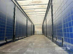 Schmitz Cargobull Semitrailer Curtainsider Mega 