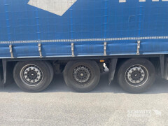 Schmitz Cargobull Curtainsider Coil 