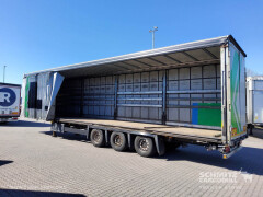 Schmitz Cargobull Curtainsider Mega Getränke 