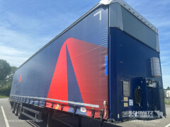 Schmitz Cargobull Semitrailer Curtainsider Mega 