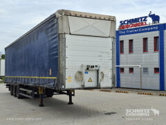 Schmitz Cargobull Curtainsider Mega 
