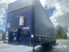 Schmitz Cargobull Semitrailer Curtainsider Mega 