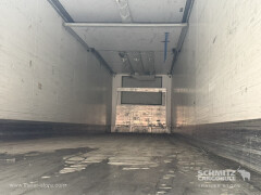 Schmitz Cargobull Oplegger Vries Standard Roller shutter door 