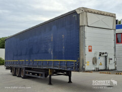 Schmitz Cargobull Curtainsider Mega 