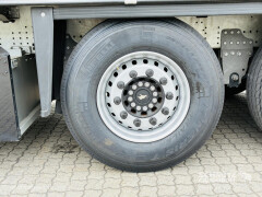 Schmitz Cargobull Curtainsider Standard Getränke 