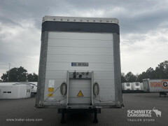 Schmitz Cargobull Curtainsider Standard Getränke 