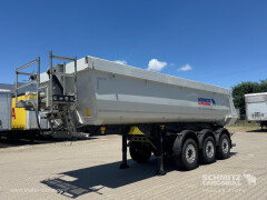 Schmitz Cargobull Tipper Steel half pipe body 25m³ 