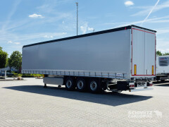 Schmitz Cargobull Curtainsider Standard Getränke 