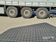 Schmitz Cargobull Curtainsider Standard Getränke 