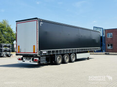 Schmitz Cargobull Curtainsider Standard Getränke 