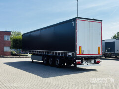 Schmitz Cargobull Curtainsider Standard Getränke 