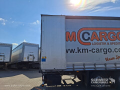 Schmitz Cargobull Curtainsider Standard Getränke 