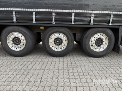 Schmitz Cargobull Curtainsider Standard 