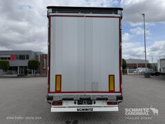 Schmitz Cargobull Curtainsider Mega Getränke 