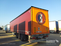 Schmitz Cargobull Semitrailer Curtainsider Standard Hayon 