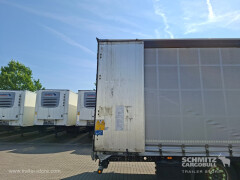 Schmitz Cargobull Curtainsider Mega Getränke 
