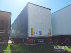 Schmitz Cargobull Semitrailer Curtainsider Standard Hayon 