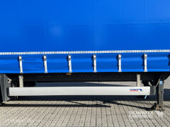 Schmitz Cargobull Curtainsider Mega Getränke 