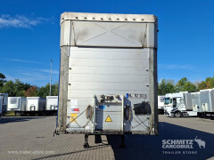 Schmitz Cargobull Curtainsider Mega Getränke 
