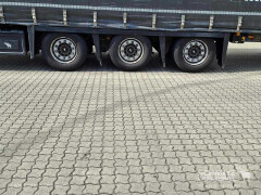 Schmitz Cargobull Curtainsider Mega 