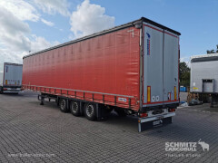 Schmitz Cargobull Curtainsider Mega 