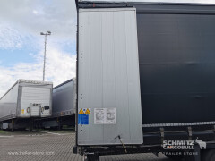 Schmitz Cargobull Curtainsider Mega Getränke 