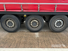 Schmitz Cargobull Curtainsider Standard 