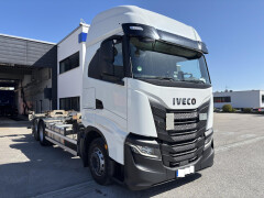 IVECO S-Way AS260S49Y/FP CM MW 1120-1320 Intarder AHK 